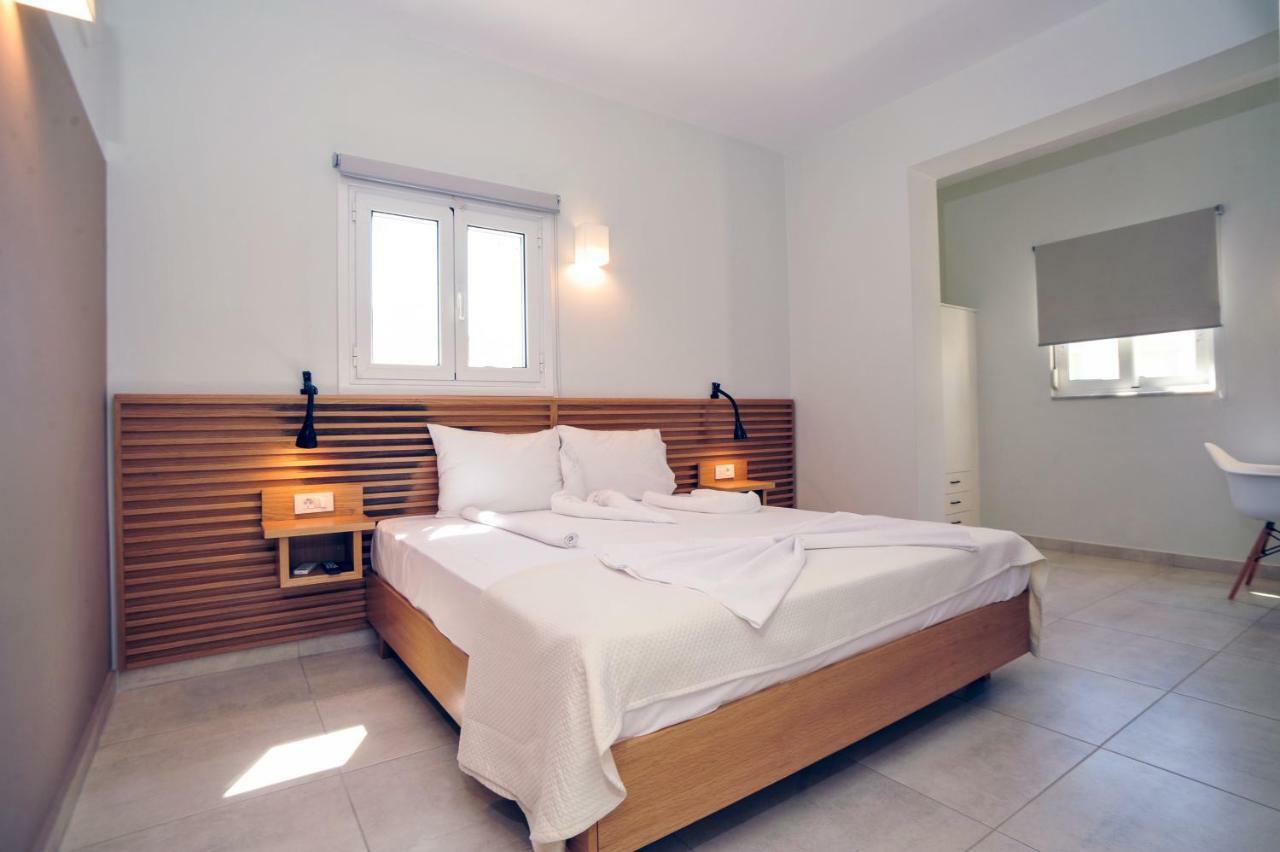 Agia Marina Mithos Premium Rooms מראה חיצוני תמונה