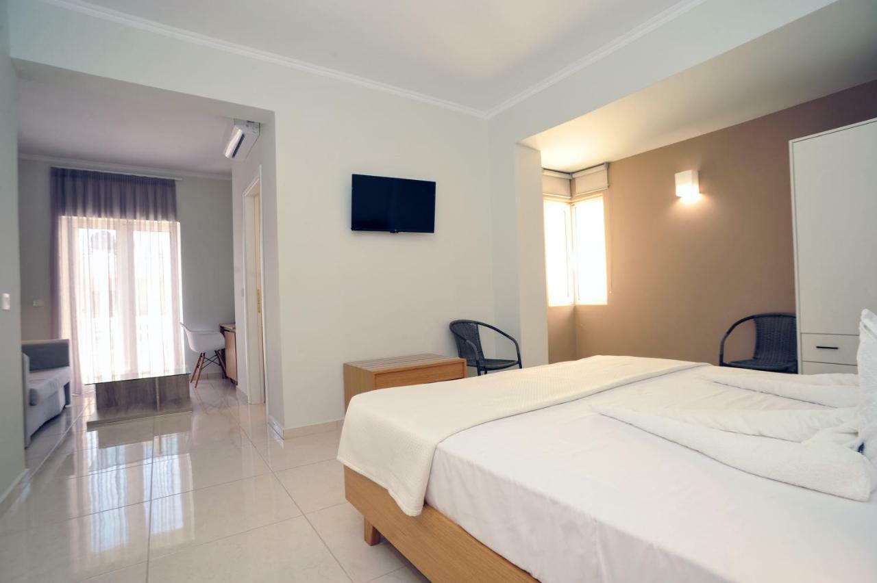 Agia Marina Mithos Premium Rooms מראה חיצוני תמונה