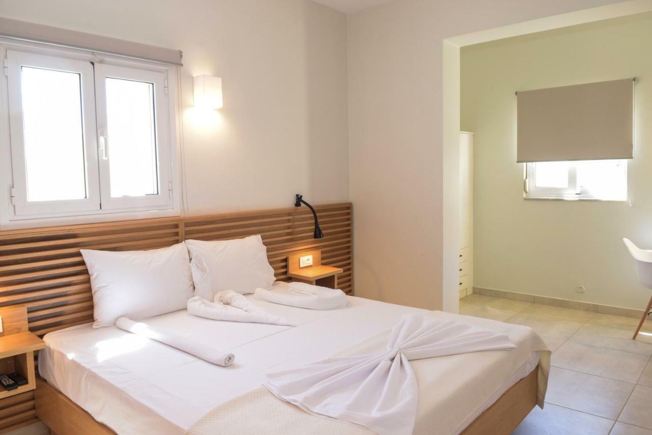 Agia Marina Mithos Premium Rooms מראה חיצוני תמונה